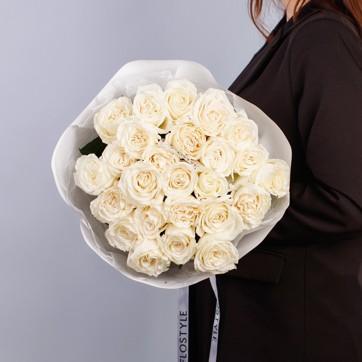 25 belyh roz 3